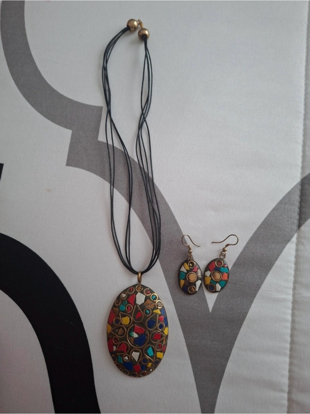 Multicolor Mosaic Oval Pendant Necklace and Earring Set - Gold Accent